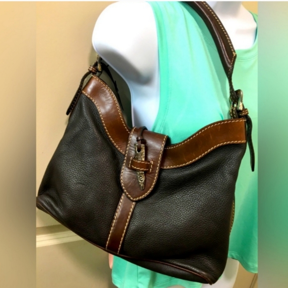 Valentino Garavani handbag 👜